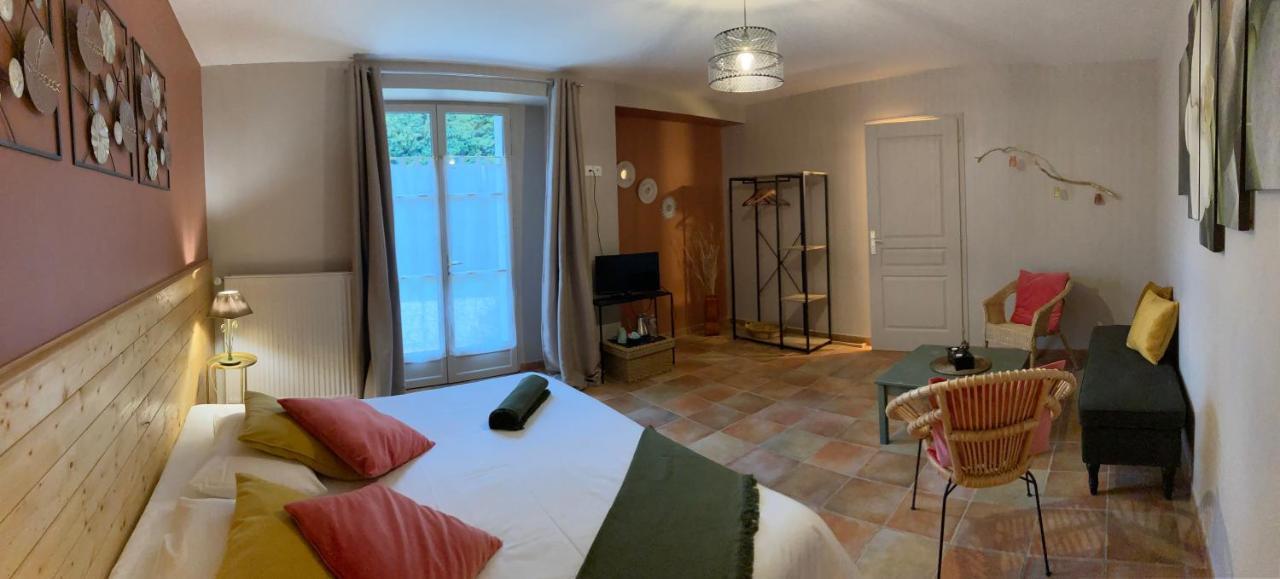 Doué-la-Fontaine Le Chai De La Rose Spa Et Seances Bien Etre מראה חיצוני תמונה